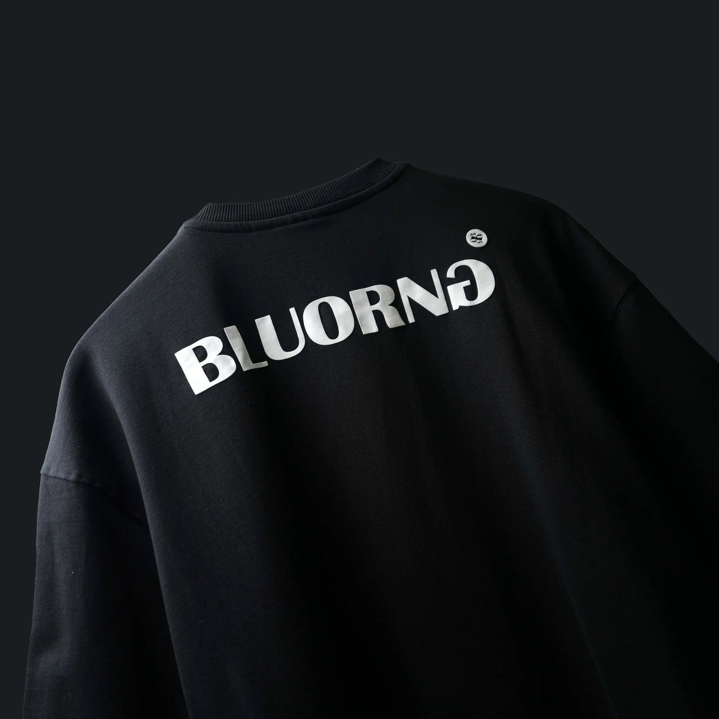 BLUORANG BLACK BASIC T-SHIRT