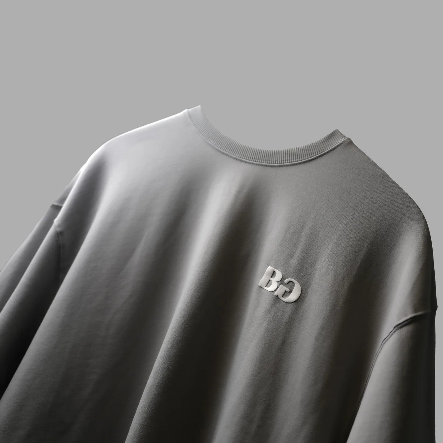 BLUORANG GREY BASIC T-SHIRT